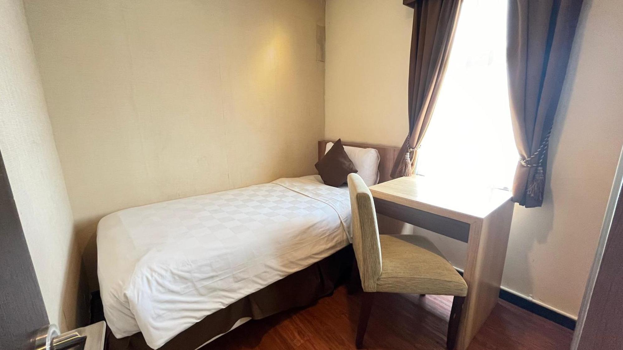Nemuru Grand Serpong Panunggangah Kültér fotó